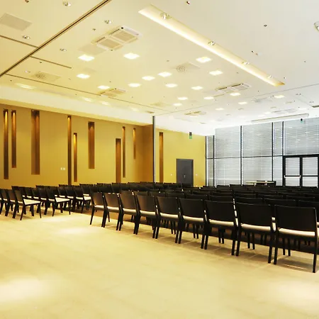 Grand 4* Novi Vinodolski