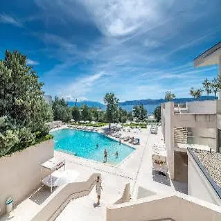 Hotel Grand 4*