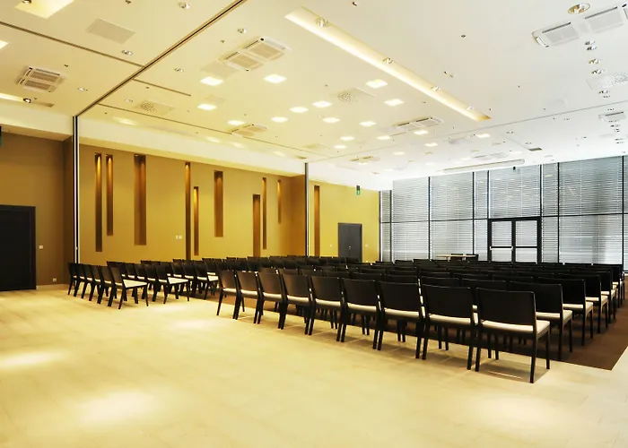 Grand 4* 노비비노돌스키